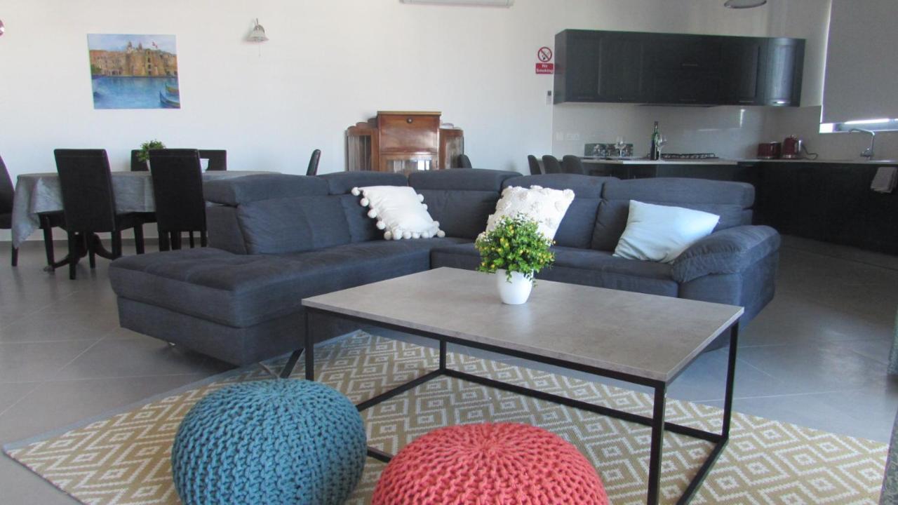 St Julians Central Luxury Apartment Saint Julian's Exterior photo